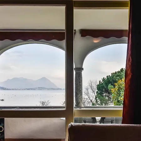 Bed, Boat And Beach In Feriolo Direkt Am See * Baveno