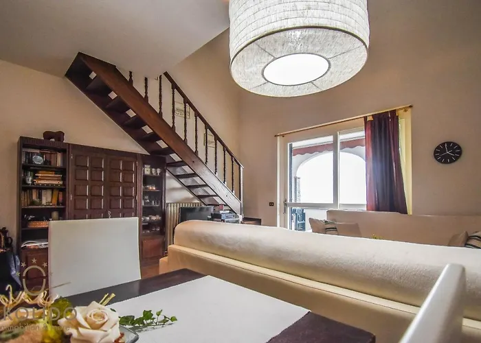 Bed And Direkt Am See, Feriolo